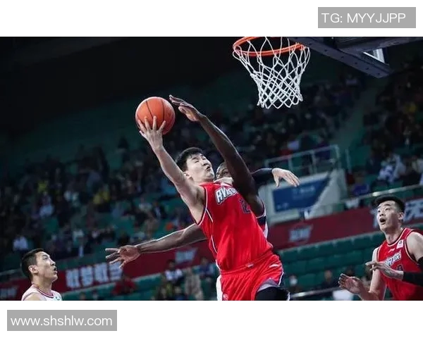 深圳羽毛球队在城市联赛中以65分稳居积分榜首位,展现强劲实力 深圳羽毛球队在城市联赛中以65分稳居积分榜首位,展现强劲实力