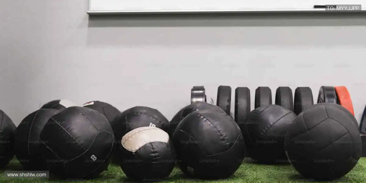 📺直击赛事现场,零时差享受热血对决!🎯